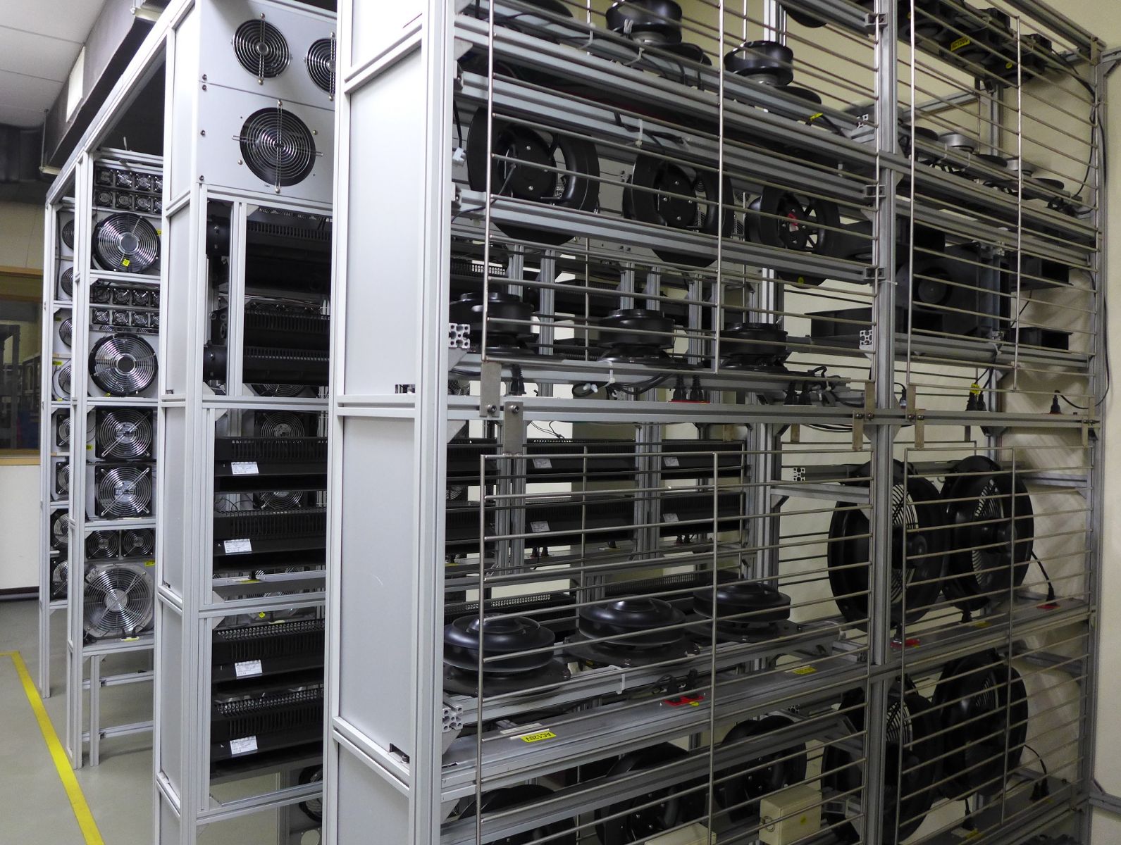 交流散热风扇 24小时不断电 寿命检测